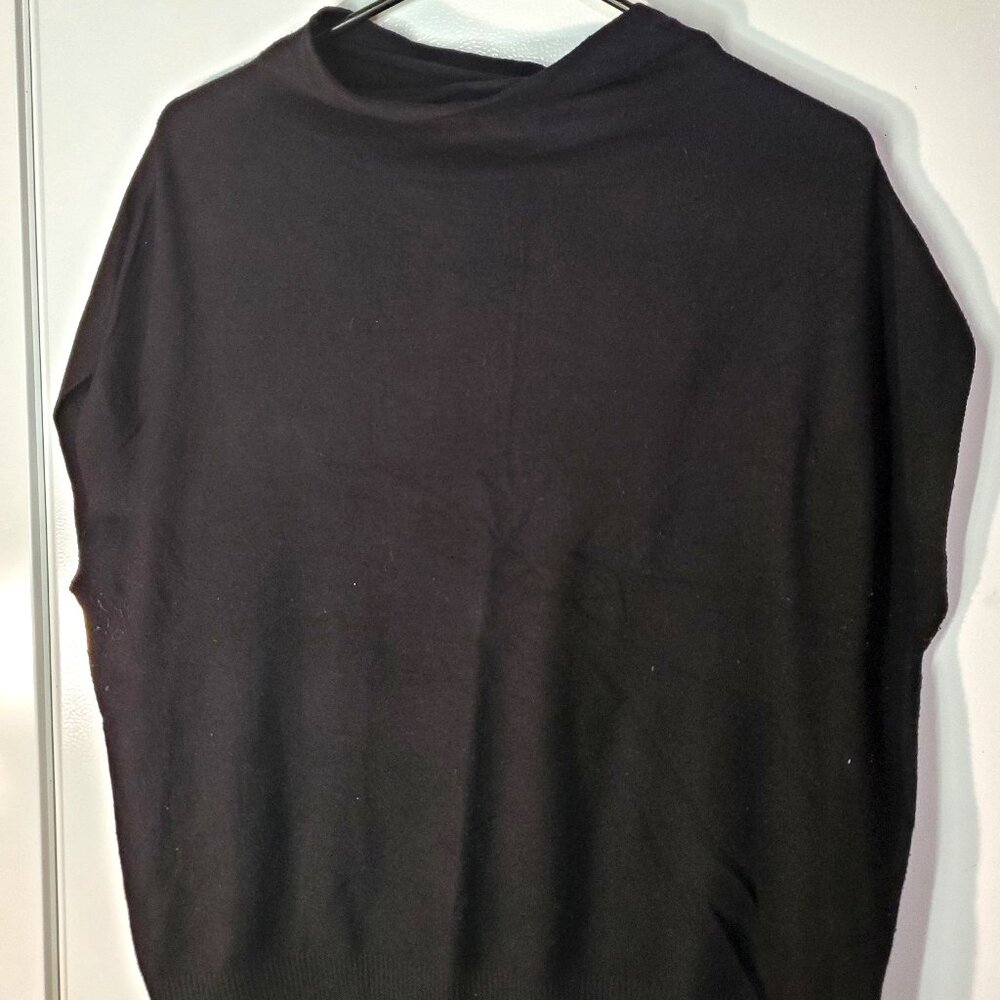 Vila Milano size L sweater vest